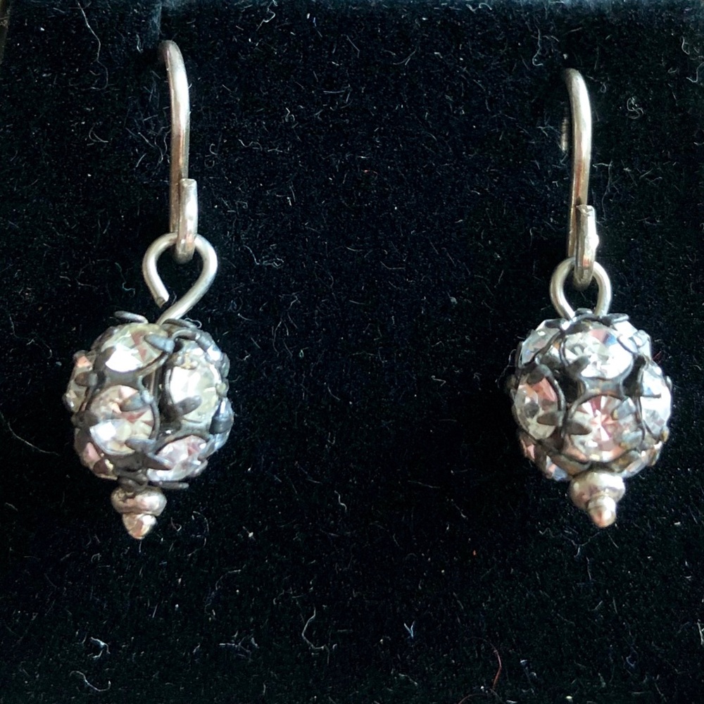 ☀️ Sparkly Disco Balls for Your Ears